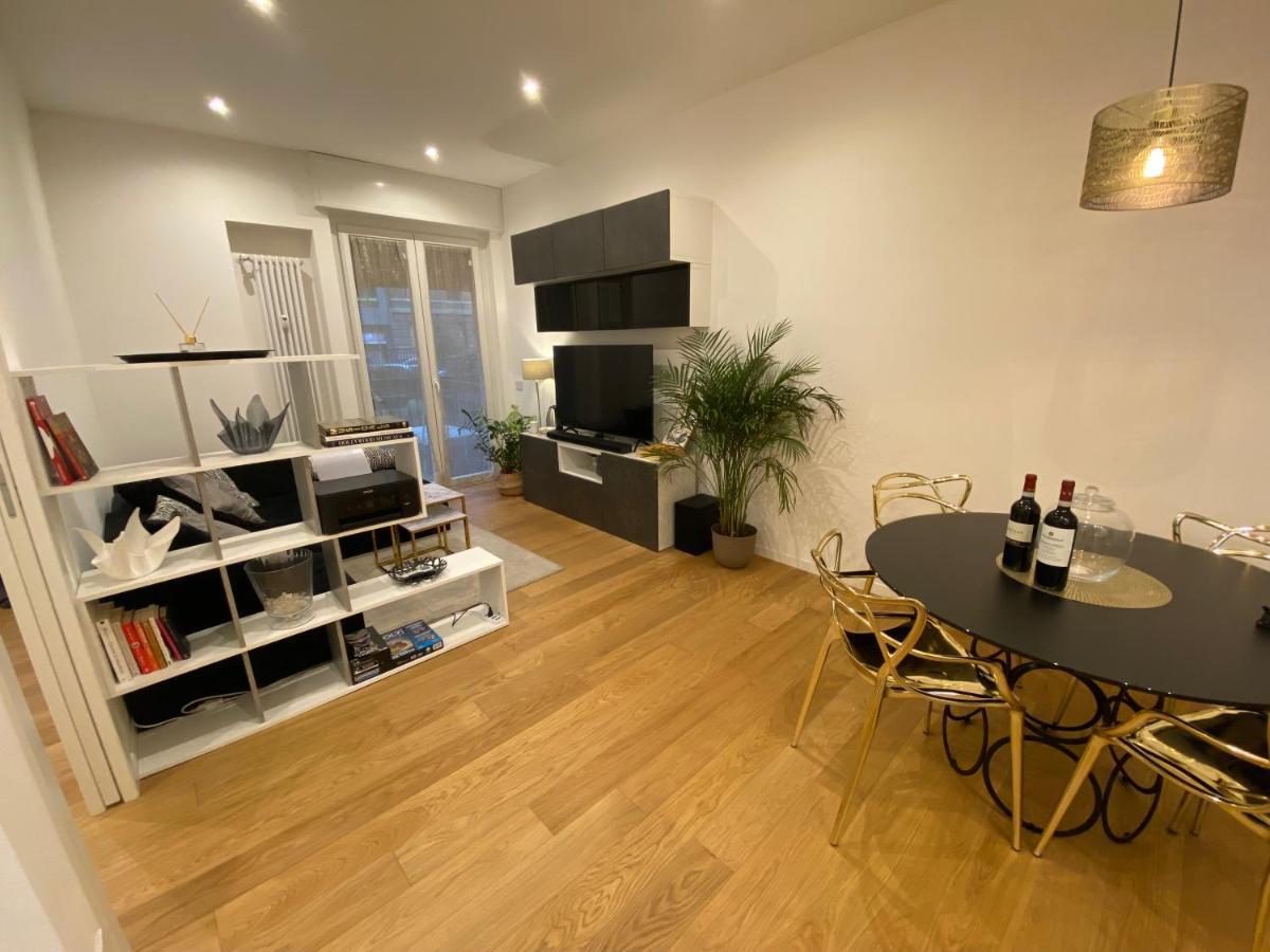 Luxury Modern Apartment 米兰 外观 照片