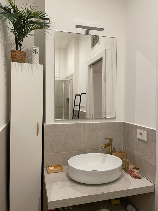 Luxury Modern Apartment 米兰 外观 照片